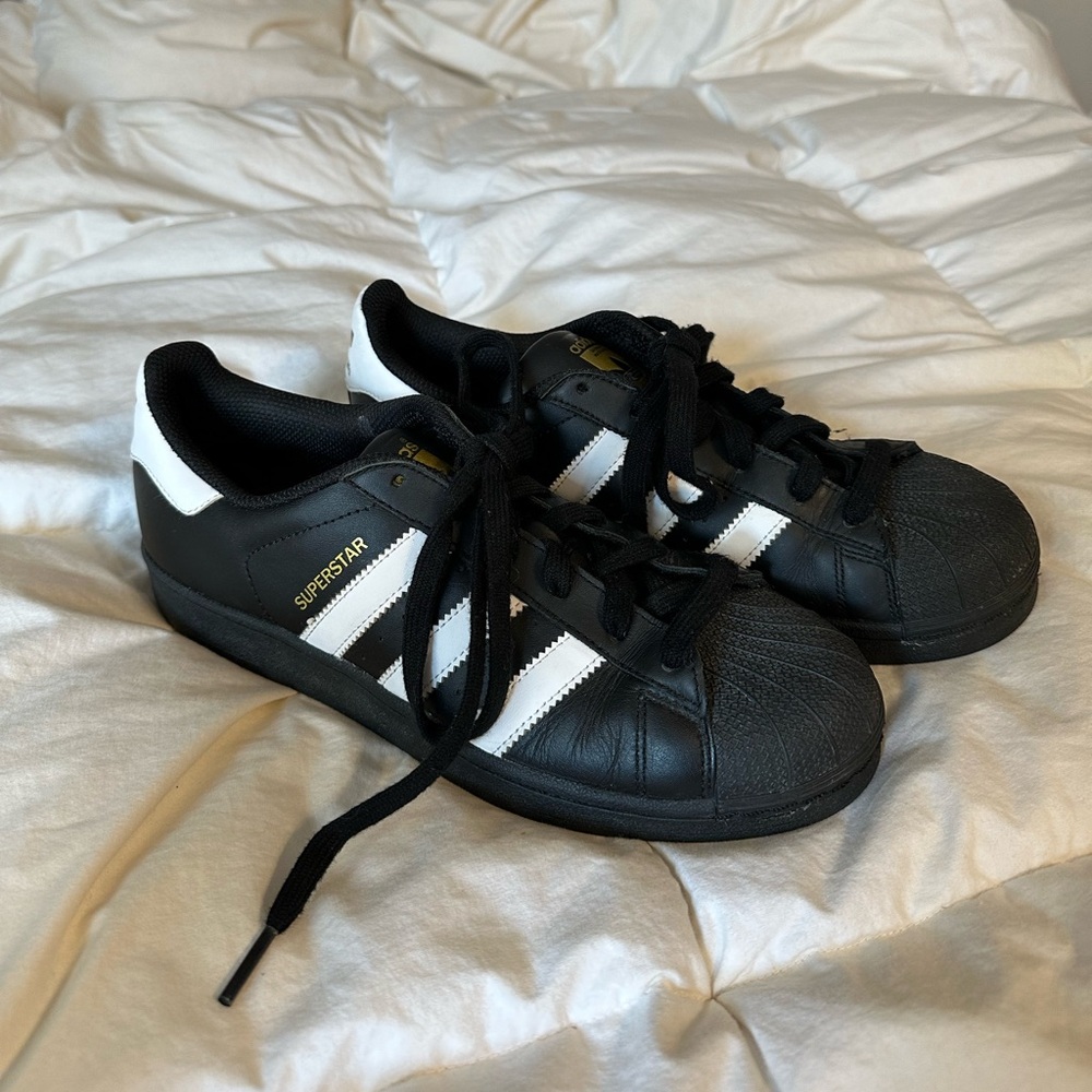 Adidas Superstar